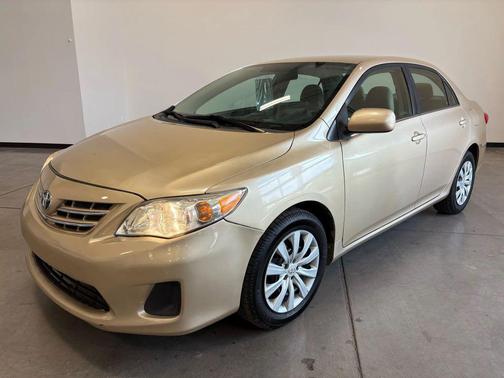 2013 Toyota Corolla LE