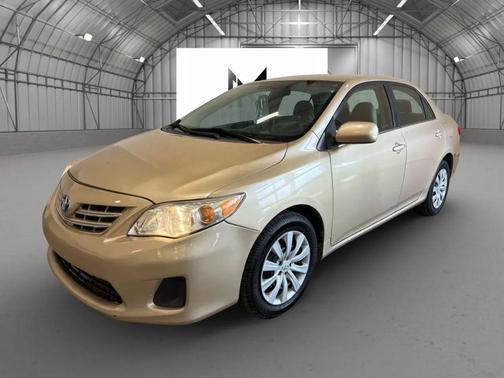 2013 Toyota Corolla LE