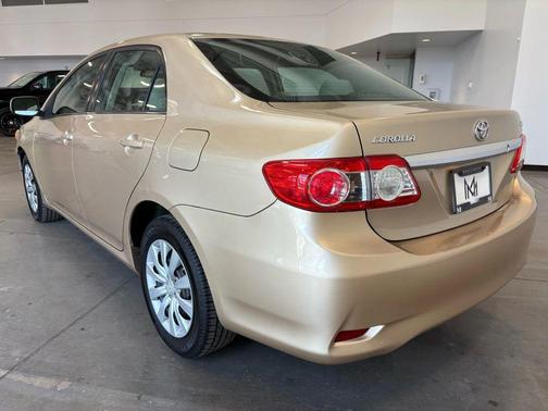 2013 Toyota Corolla LE