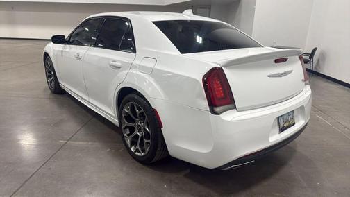 2018 Chrysler 300 S