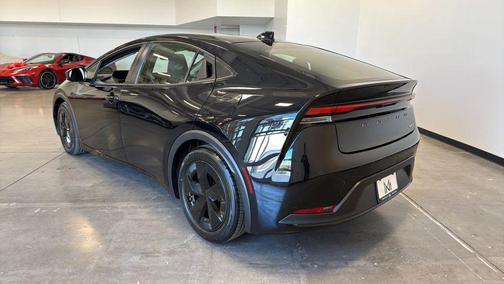 2025 Toyota Prius LE