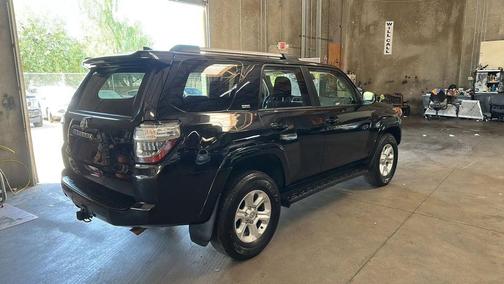 2024 Toyota 4Runner SR5