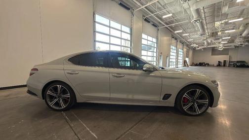 2025 Genesis G70 3.3T RWD Sport Advanced