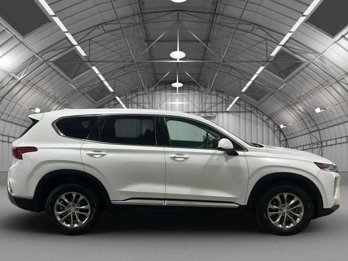 Quartz White 2019 Hyundai SANTA FE SEL 2.4