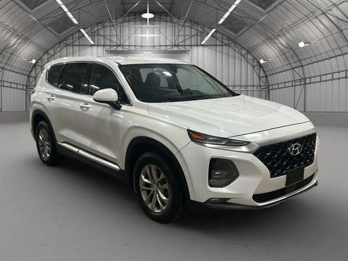 Quartz White 2019 Hyundai SANTA FE SEL 2.4
