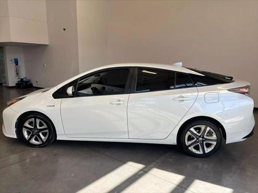 2017 Toyota Prius Three Touring