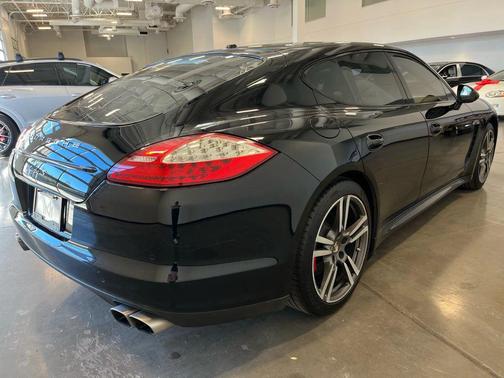 2012 Porsche Panamera Turbo S
