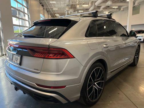 2021 Audi Q8 55 Premium Plus