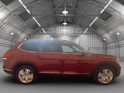2018 Volkswagen Atlas 3.6L SEL Premium