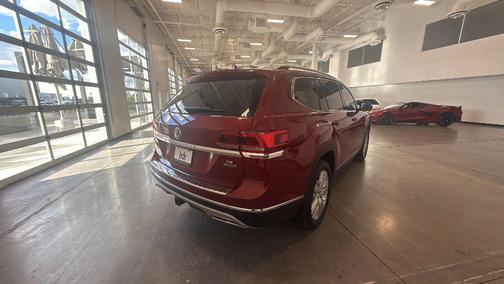 2018 Volkswagen Atlas 3.6L SEL Premium