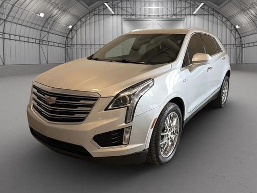 Silver 2018 Cadillac XT5 Luxury