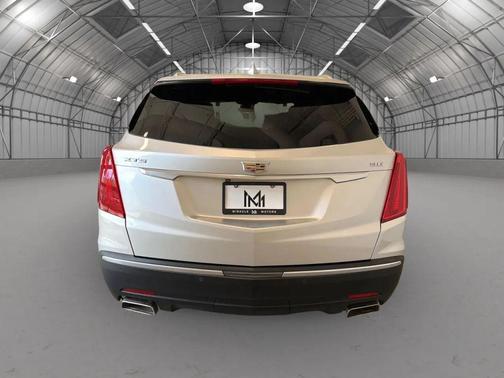 Silver 2018 Cadillac XT5 Luxury