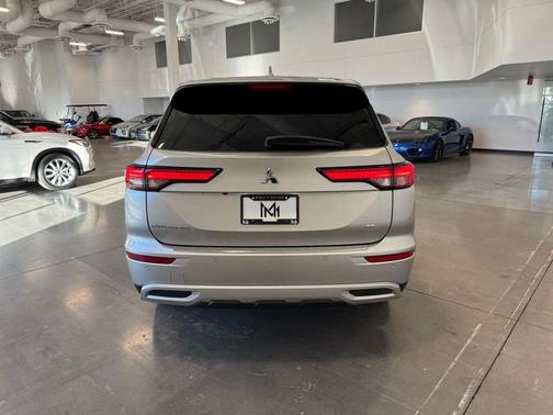 2024 Mitsubishi Outlander SE 2.5 2WD