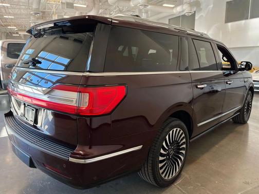 2018 Lincoln Navigator L Black Label