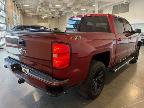 2018 Chevrolet Silverado 1500 2LT