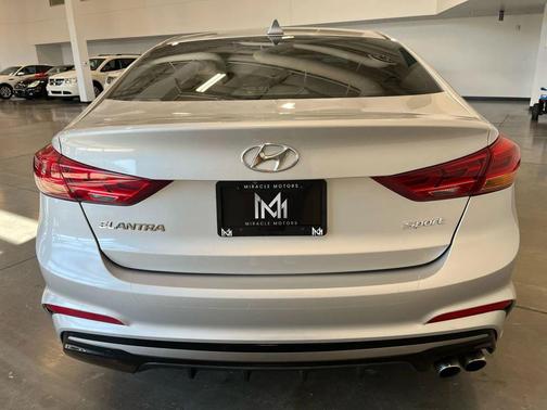 2018 Hyundai ELANTRA Sport