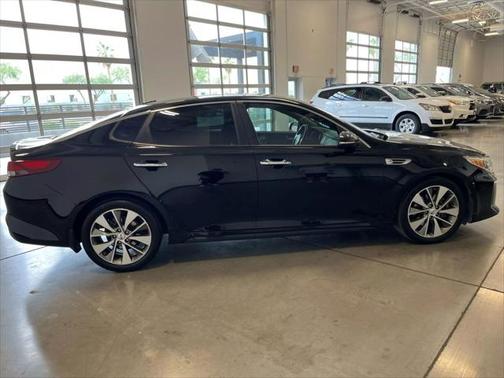 2018 Kia Optima S