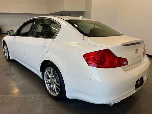 2013 INFINITI G37 Journey