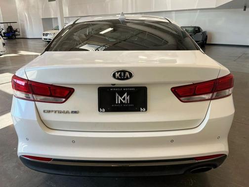 2018 Kia Optima LX