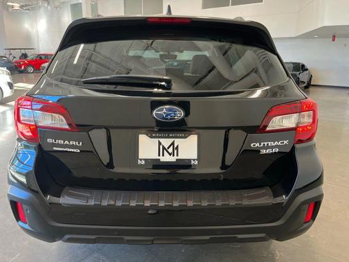 2018 Subaru Outback 3.6R Touring