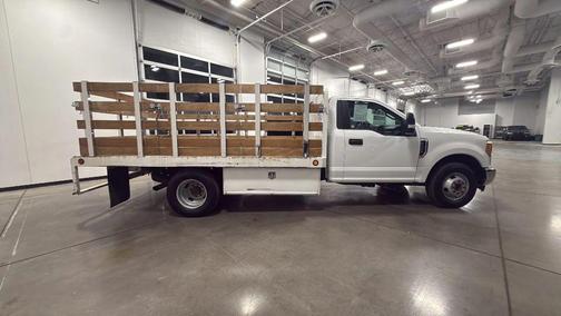 Oxford White 2017 Ford F-350 XLT