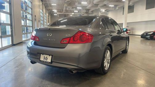 2011 INFINITI G25 Journey