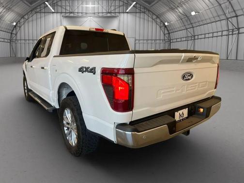 Oxford White 2024 Ford F-150 XLT