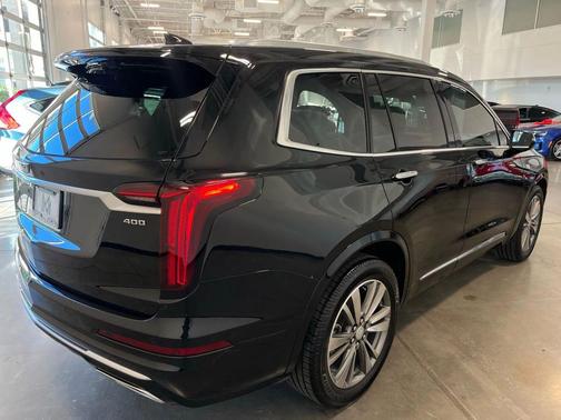 2021 Cadillac XT6 Premium Luxury FWD