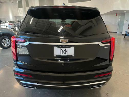 2021 Cadillac XT6 Premium Luxury FWD