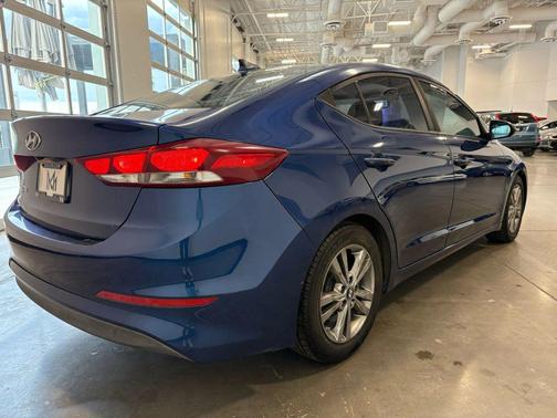 2017 Hyundai ELANTRA SE Value Edition