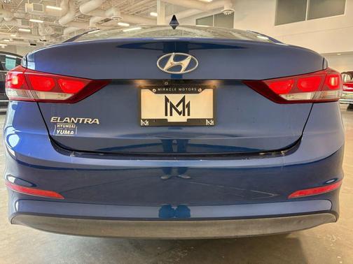 2017 Hyundai ELANTRA SE Value Edition