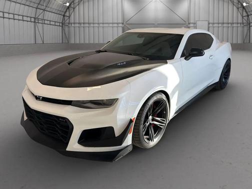 Summit White 2020 Chevrolet Camaro ZL1