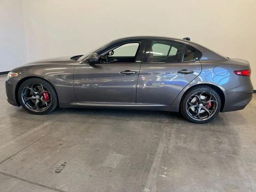 2018 Alfa Romeo Giulia Ti Sport