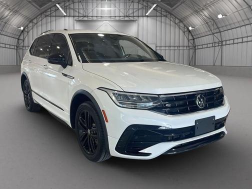 2022 Volkswagen Tiguan 2.0T SE R-Line Black 4MOTION