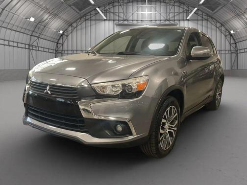Gray 2017 Mitsubishi Outlander Sport 2.0 ES