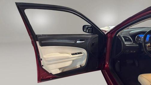 Gloss Black 2021 Chrysler 300 Touring