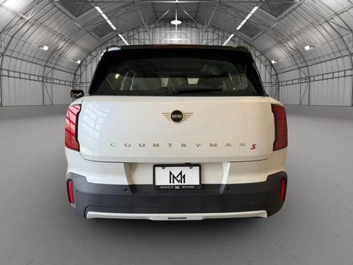 Nanuq White Metallic 2025 MINI Countryman Cooper S ALL4