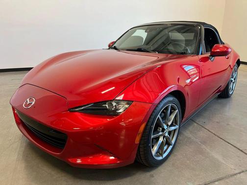 2017 Mazda MX-5 Miata Grand Touring