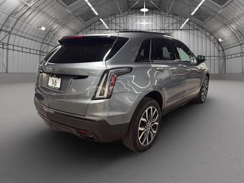 Satin Steel Metallic 2022 Cadillac XT5 Sport