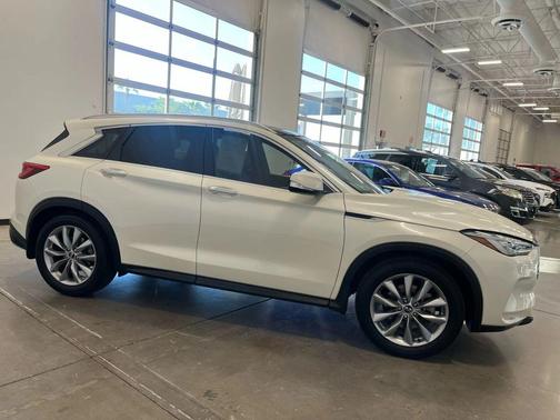 2019 INFINITI QX50 Luxe