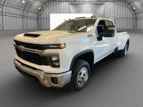 2024 Chevrolet Silverado 3500 LT