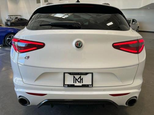 2022 Alfa Romeo Stelvio Ti