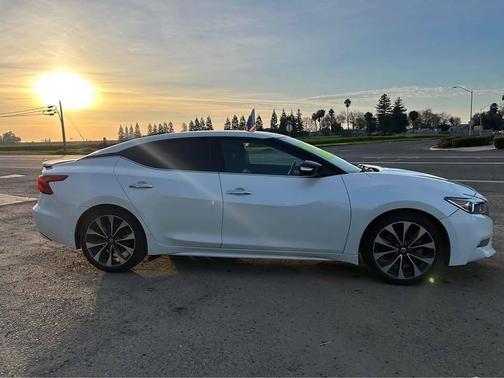 2016 Nissan Maxima 3.5 SR