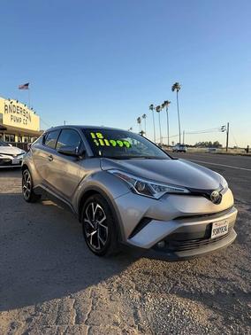 Silver Knockout Metallic 2018 Toyota C-HR XLE Premium 4dr Crossover