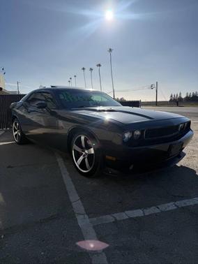 2013 Dodge Challenger SRT8
