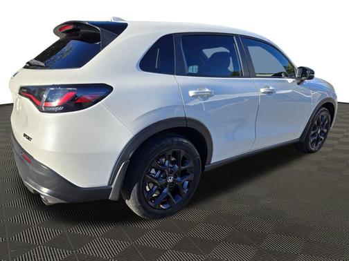 2023 Honda HR-V 2WD Sport