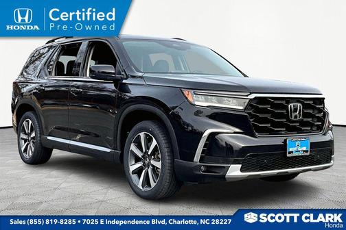 2023 Honda Pilot Touring 8-Passenger