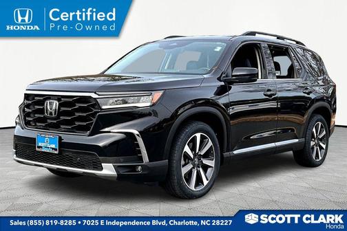 2023 Honda Pilot Touring 8-Passenger