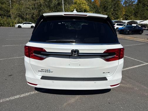 2023 Honda Odyssey Elite
