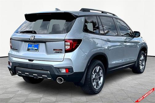 2023 Honda Passport AWD TrailSport